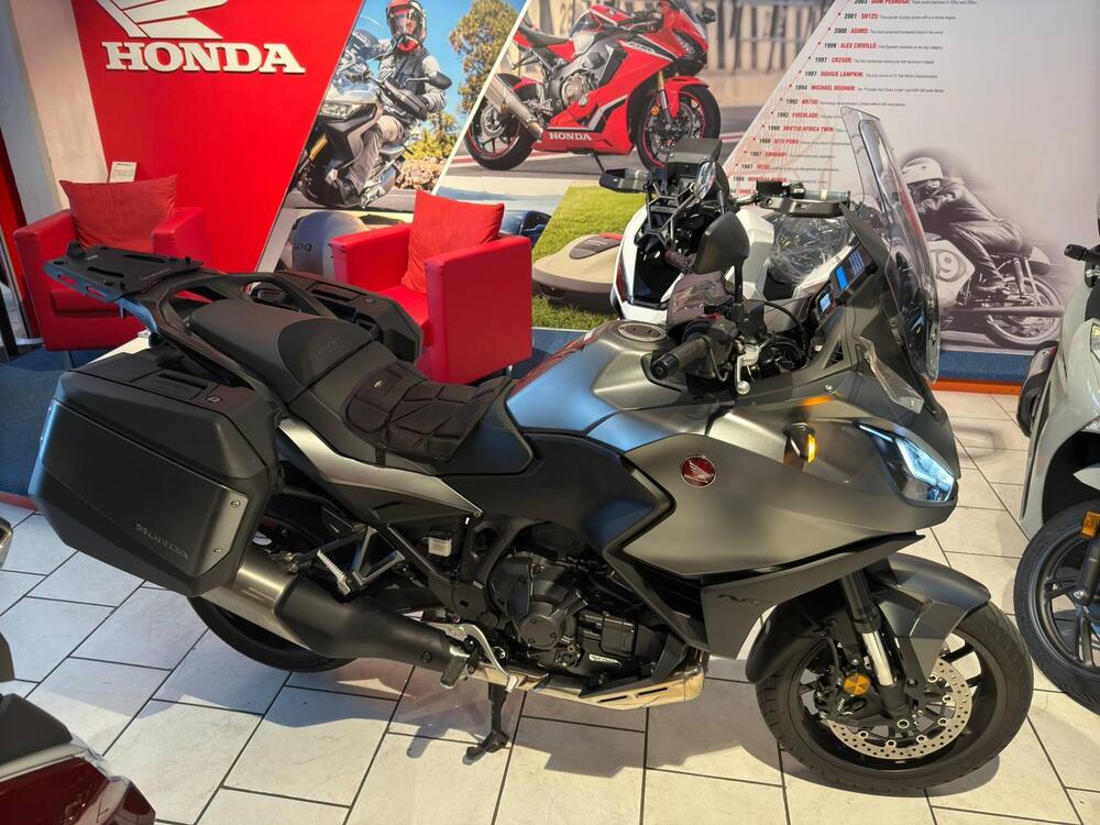 Honda NT 1100 DCT (2022 - 24) (4)