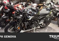 Triumph Street Triple 765 RS (2023 - 24) usata