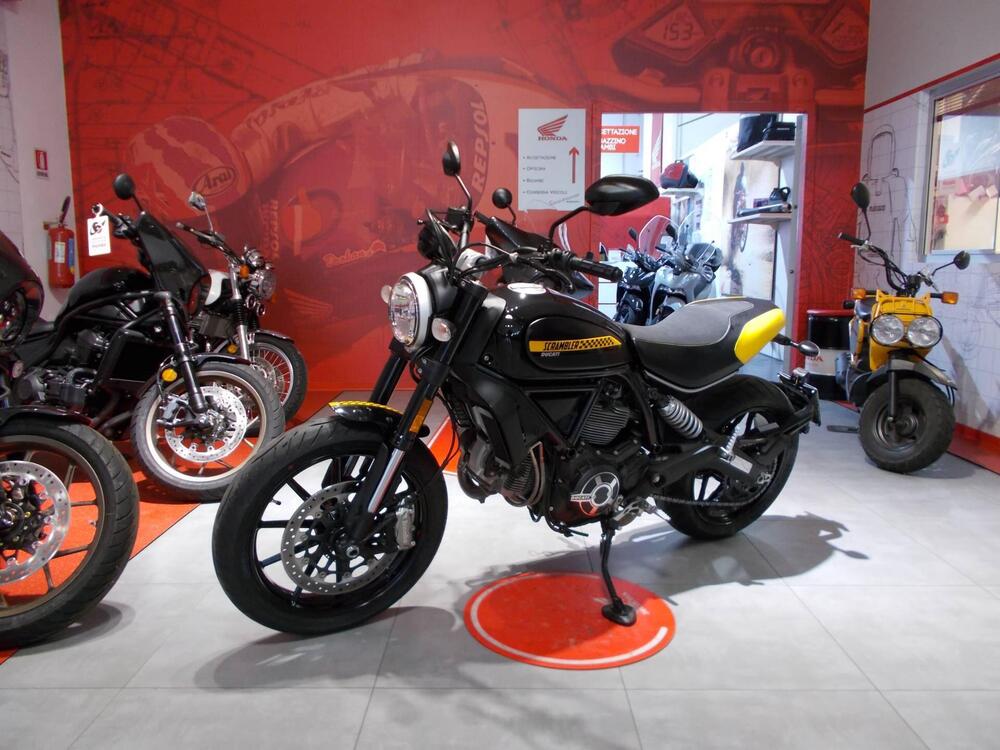 Ducati Scrambler 800 Full Throttle (2017 - 21) (2)