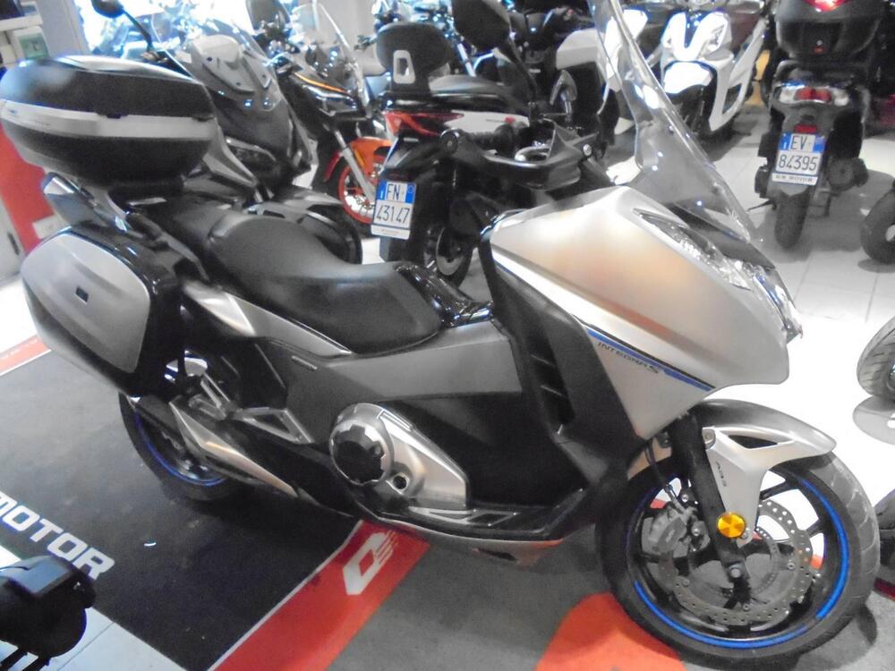 Honda Integra 750 DCT (2016 - 17) (2)