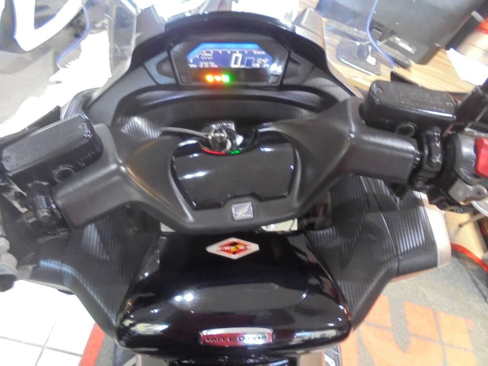 Honda Integra 750 DCT (2016 - 17) (4)