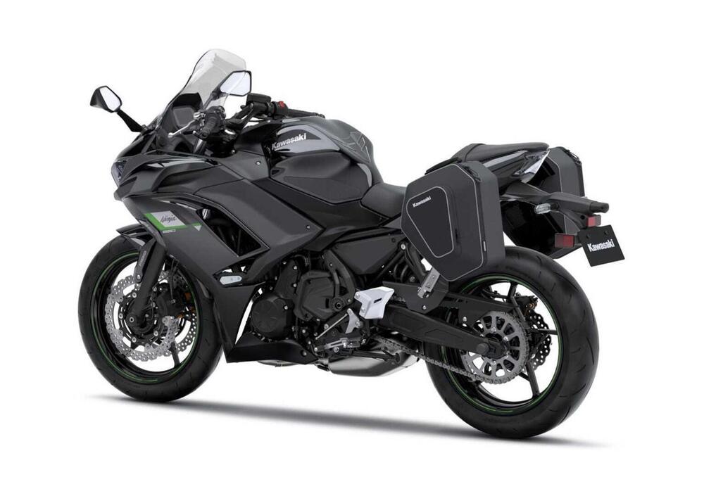 Kawasaki Ninja 650 Tourer (2025) (4)