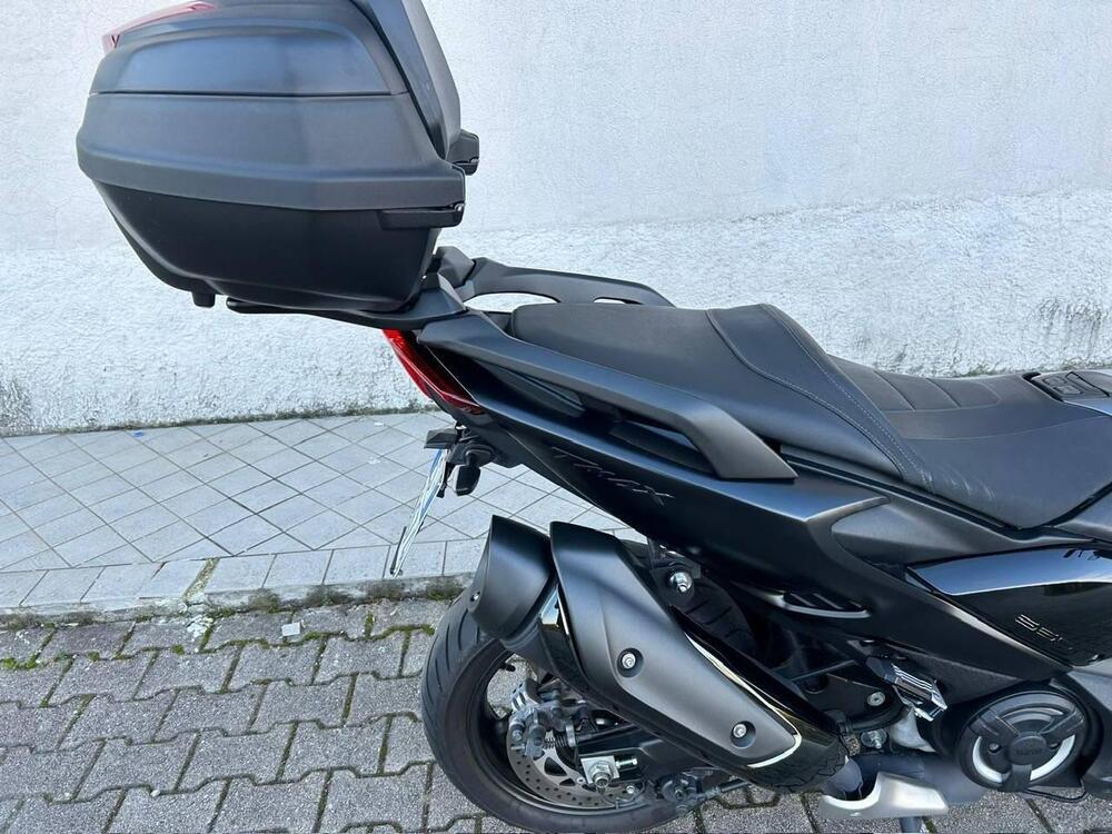 Yamaha T-Max 560 Tech Max (2020) (4)