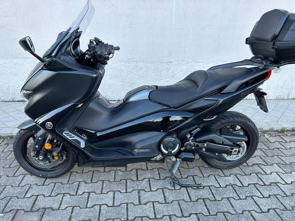 Yamaha T-Max 560 Tech Max (2020) (5)