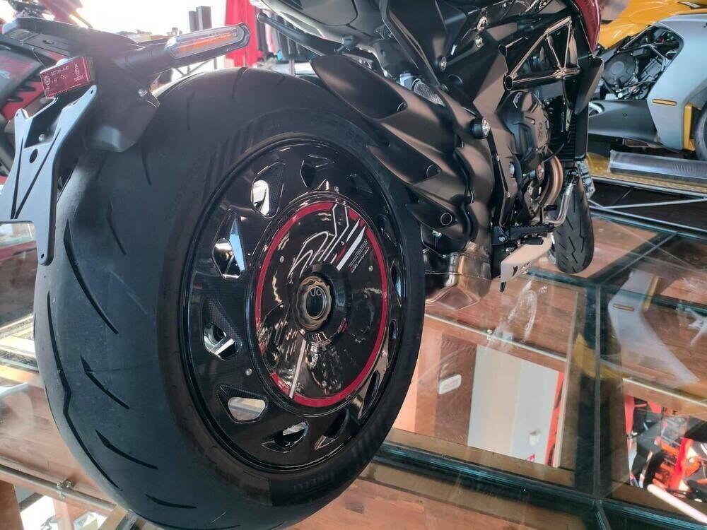 MV Agusta Dragster 800 RR SCS (2021 - 25) (3)