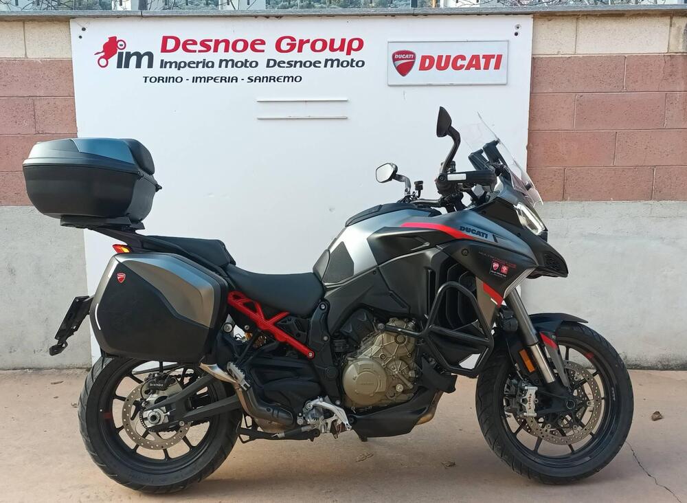 Ducati Multistrada V4 S Grand Tour (2024)