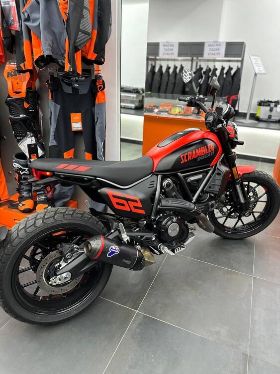 Ducati Scrambler 800 Full Throttle (2023 - 24) (2)