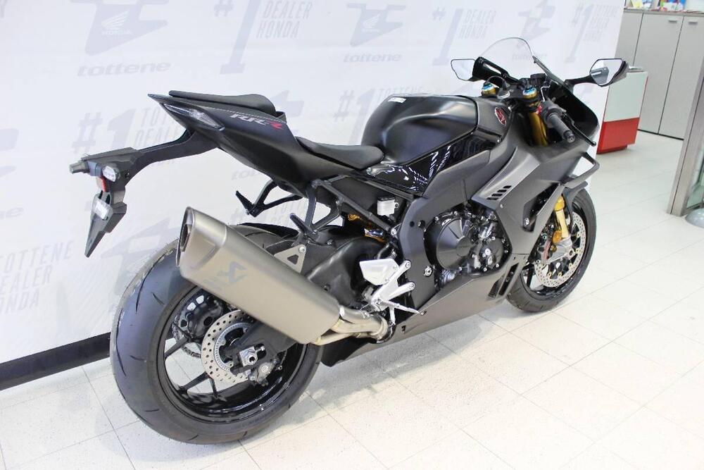 Honda CBR 1000 RR-R Fireblade SP Carbon Edition (2024) (2)