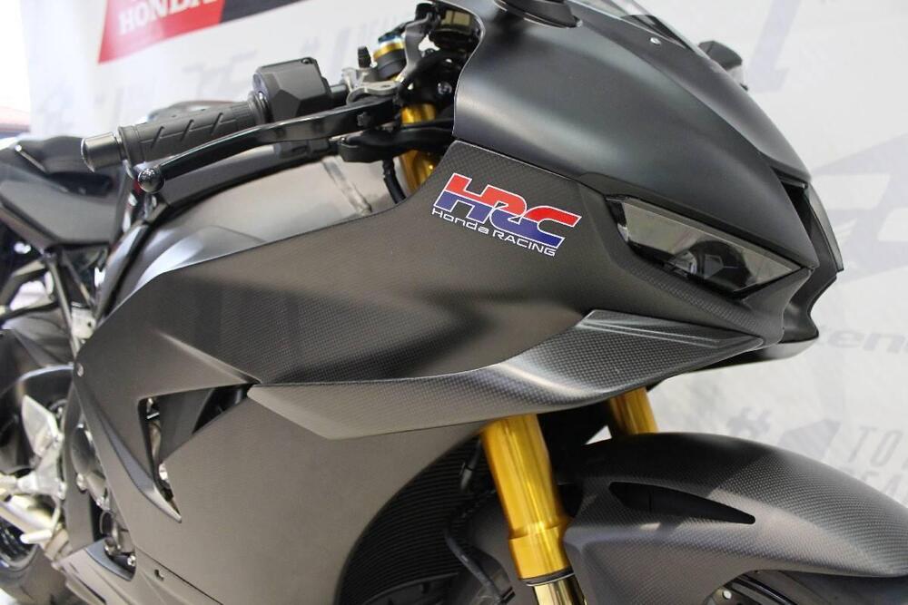 Honda CBR 1000 RR-R Fireblade SP Carbon Edition (2024) (5)