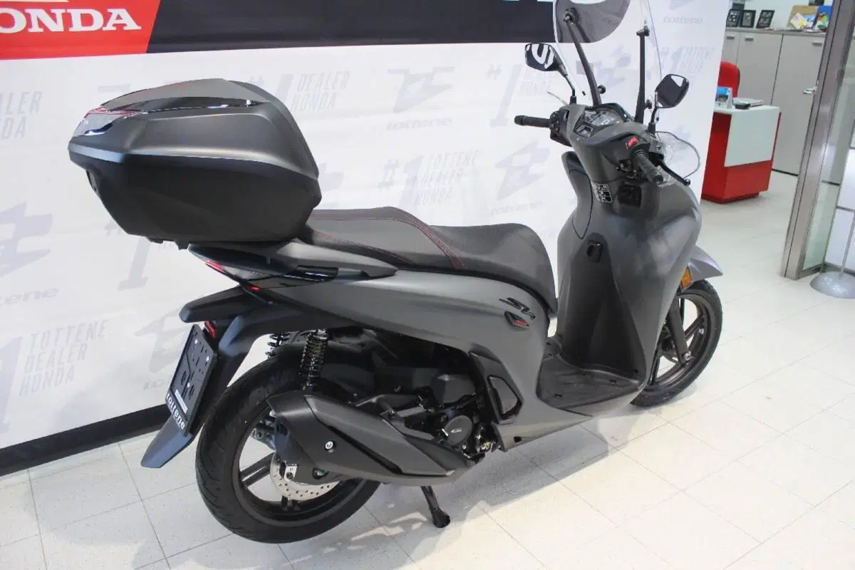 Honda SH 350i GT (2025 - 26) (2)