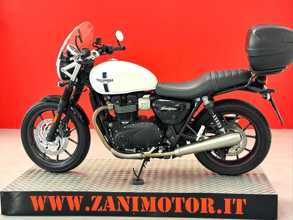 Triumph Street Twin 900 (2017 - 18) (5)