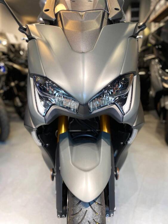 Yamaha T-Max 560 Tech Max (2021) (5)