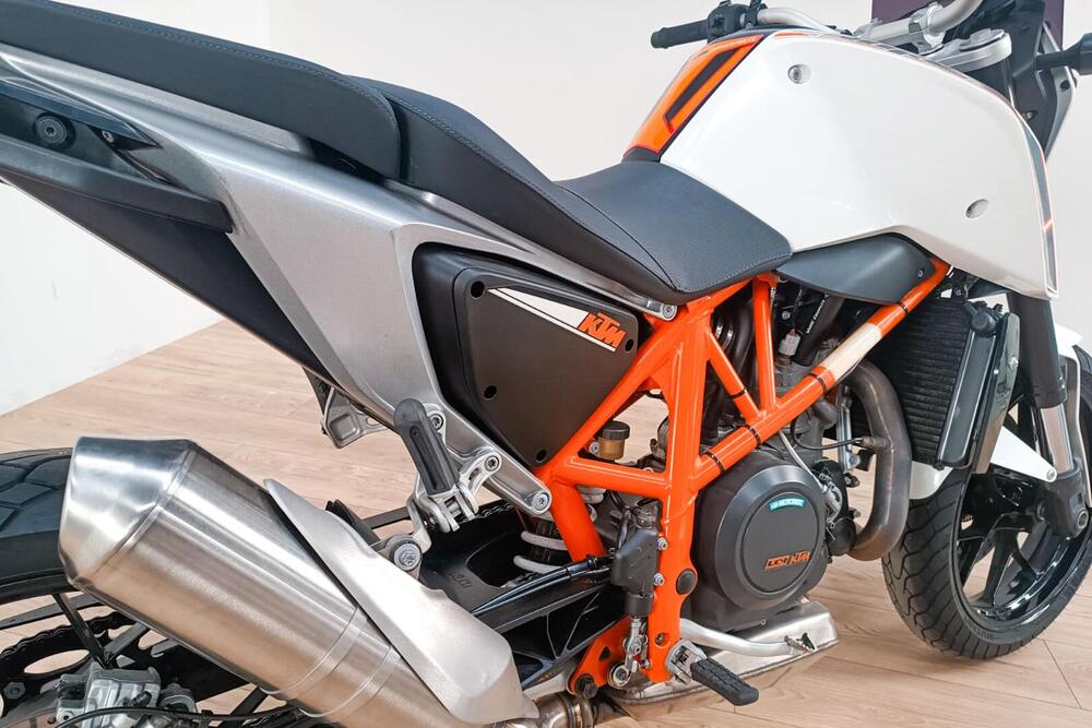 KTM 690 Duke (2012 - 16) (4)