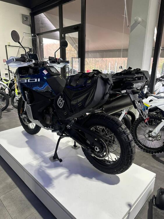 Husqvarna Norden 901 Expedition (2023 - 24) (4)