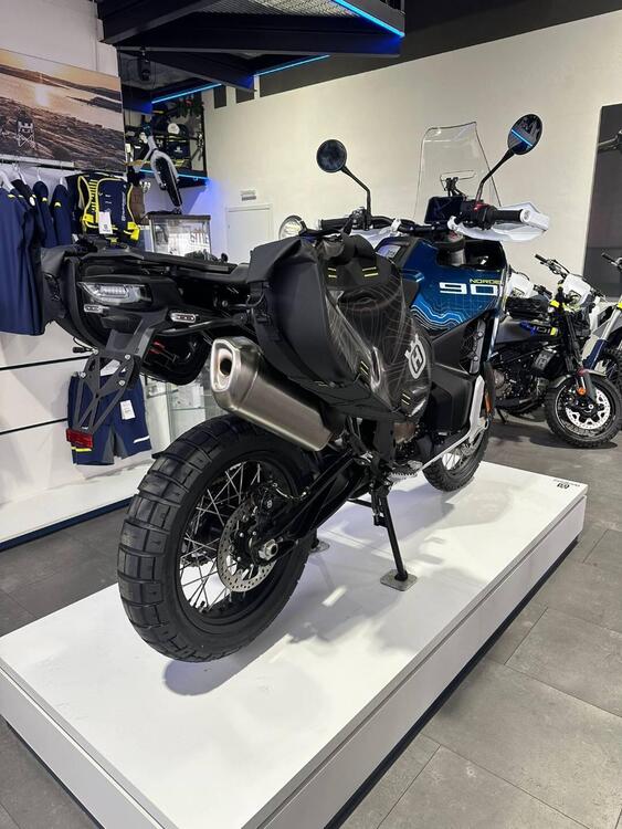 Husqvarna Norden 901 Expedition (2023 - 24) (5)