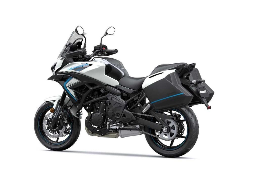 Kawasaki Versys 650 Tourer (2025) (4)