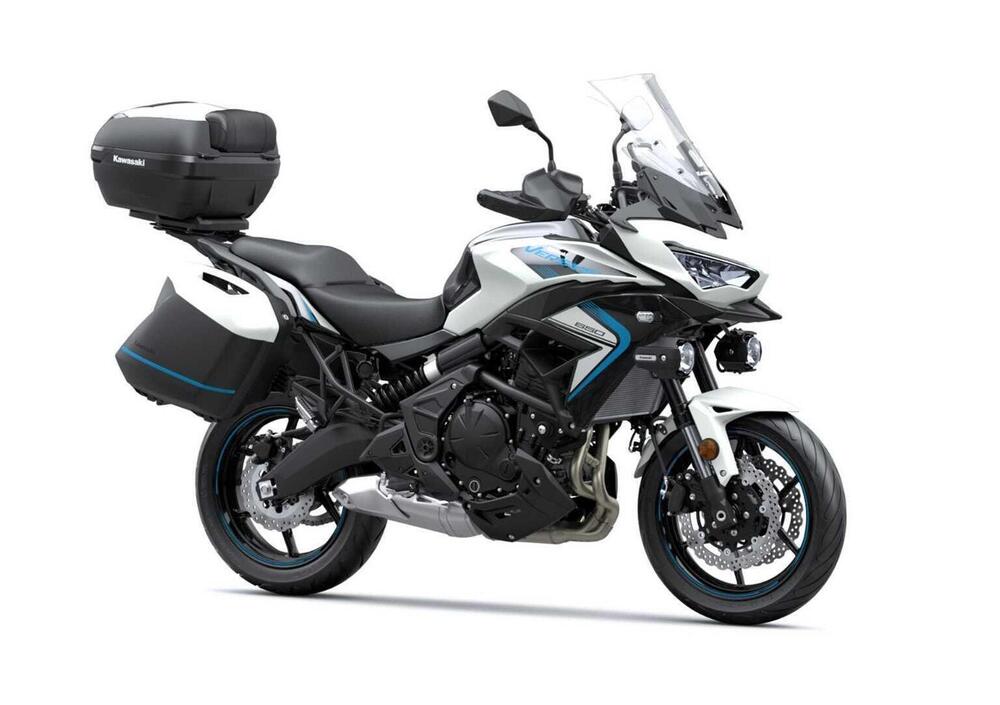 Kawasaki Versys 650 Grand Tourer (2025) (3)