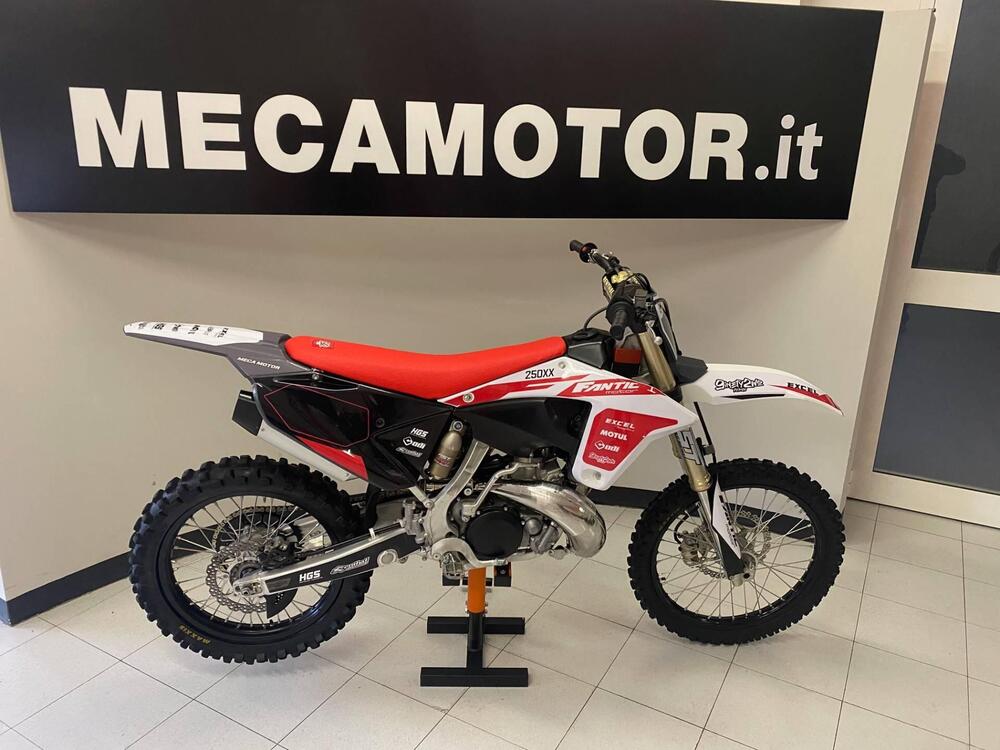 Fantic Motor XX 250 Cross (2022) (2)