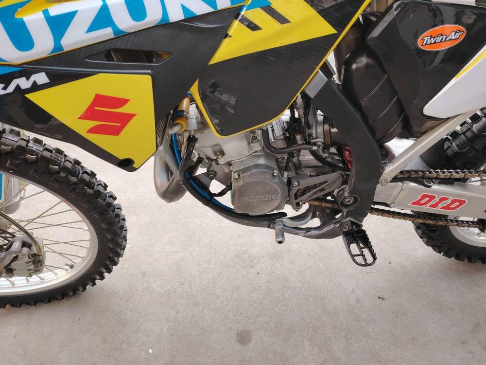 Suzuki RM 125 (2004) (5)