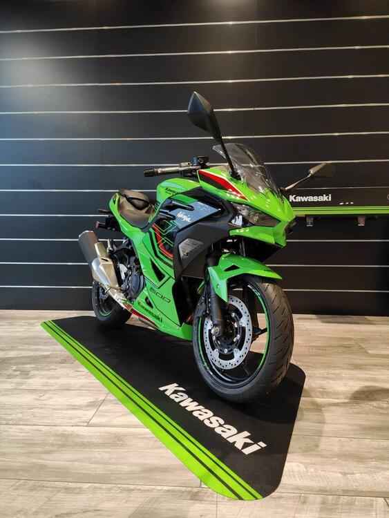 Kawasaki Ninja 500 SE (2024 - 25) (2)