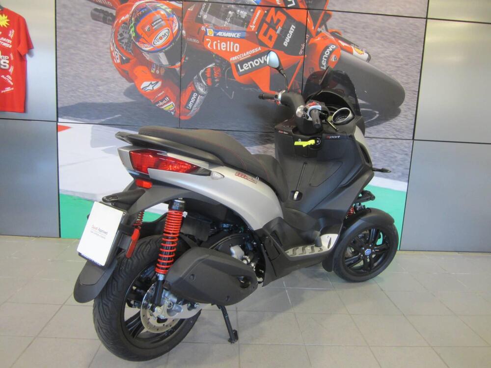 Piaggio MP3 300 Sport ABS Hpe (2021 - 24) (3)