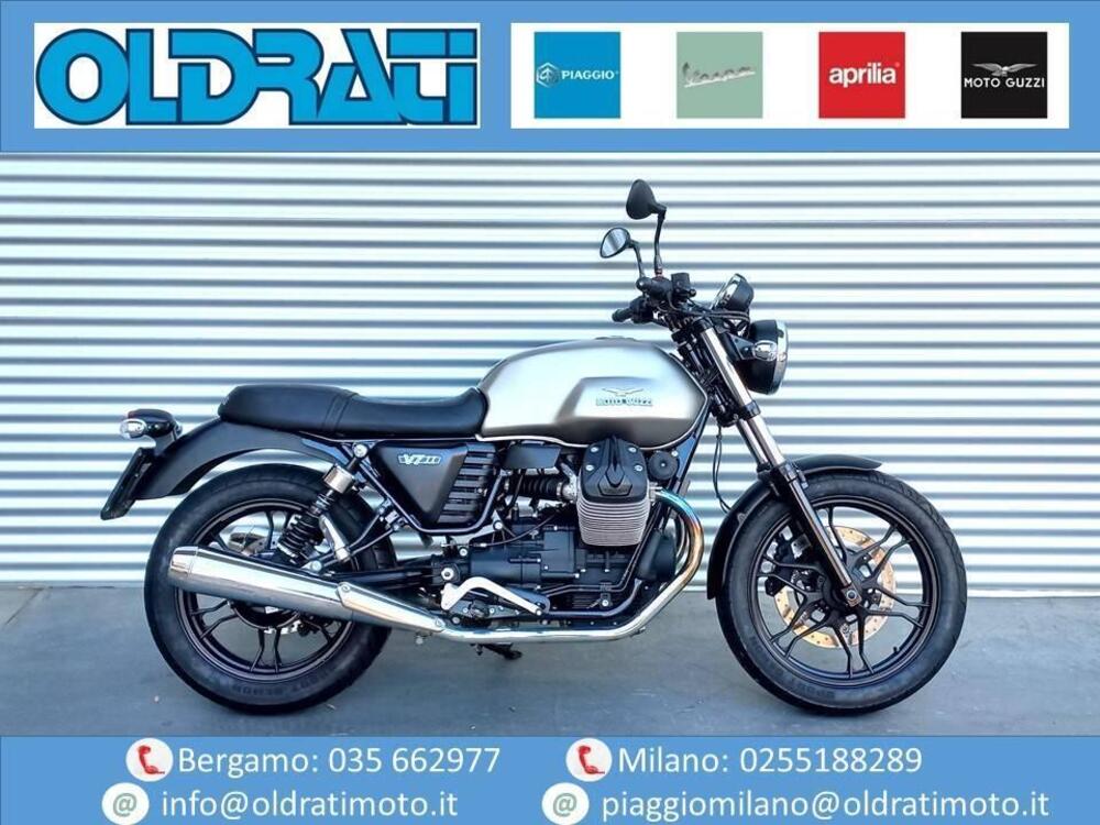 Moto Guzzi V7 II Stone (2015 - 17)