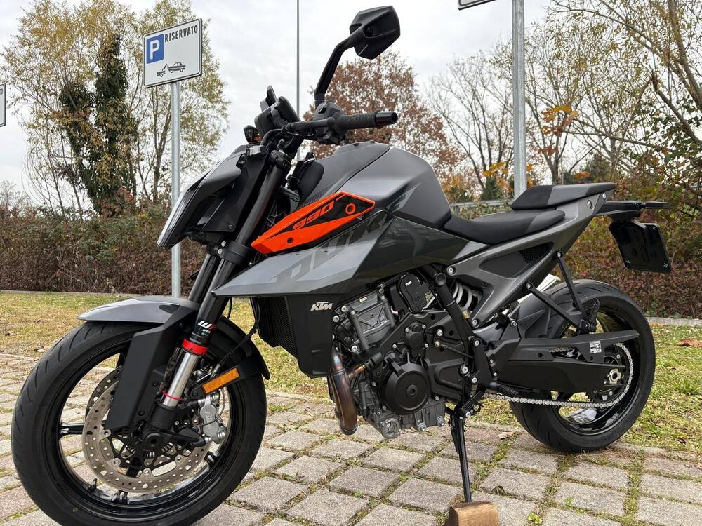 KTM 990 Duke (2024) (5)