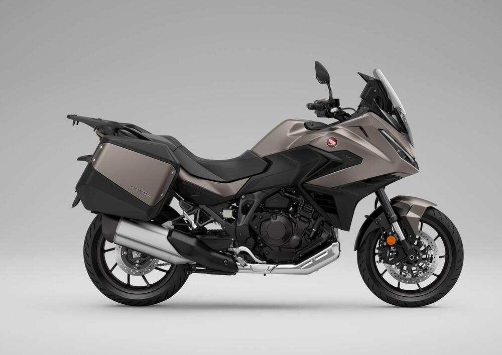 Honda NT 1100 (2022 - 24) (2)