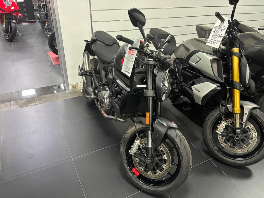 Ducati Monster 937 (2021 - 24) (2)