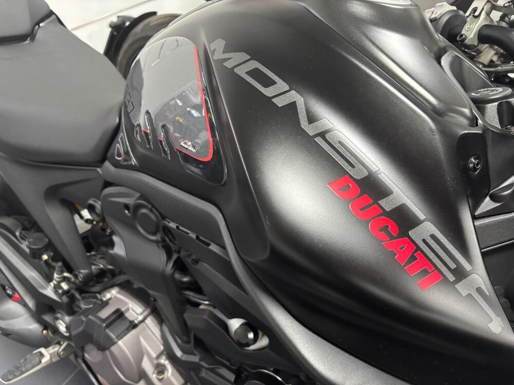 Ducati Monster 937 (2021 - 24) (3)