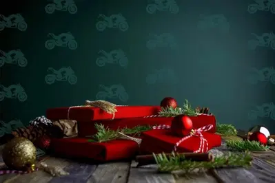 Natale 2024. 11 dicembre, un'idea regalo al giorno per motociclisti: Louis Moto