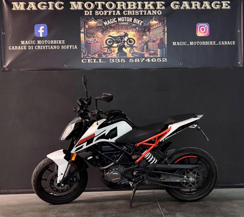 KTM 125 Duke (2021 - 23)