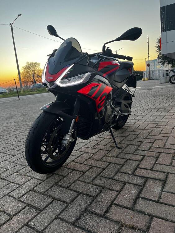 Aprilia Tuono 660 Factory (2022 - 24) (3)