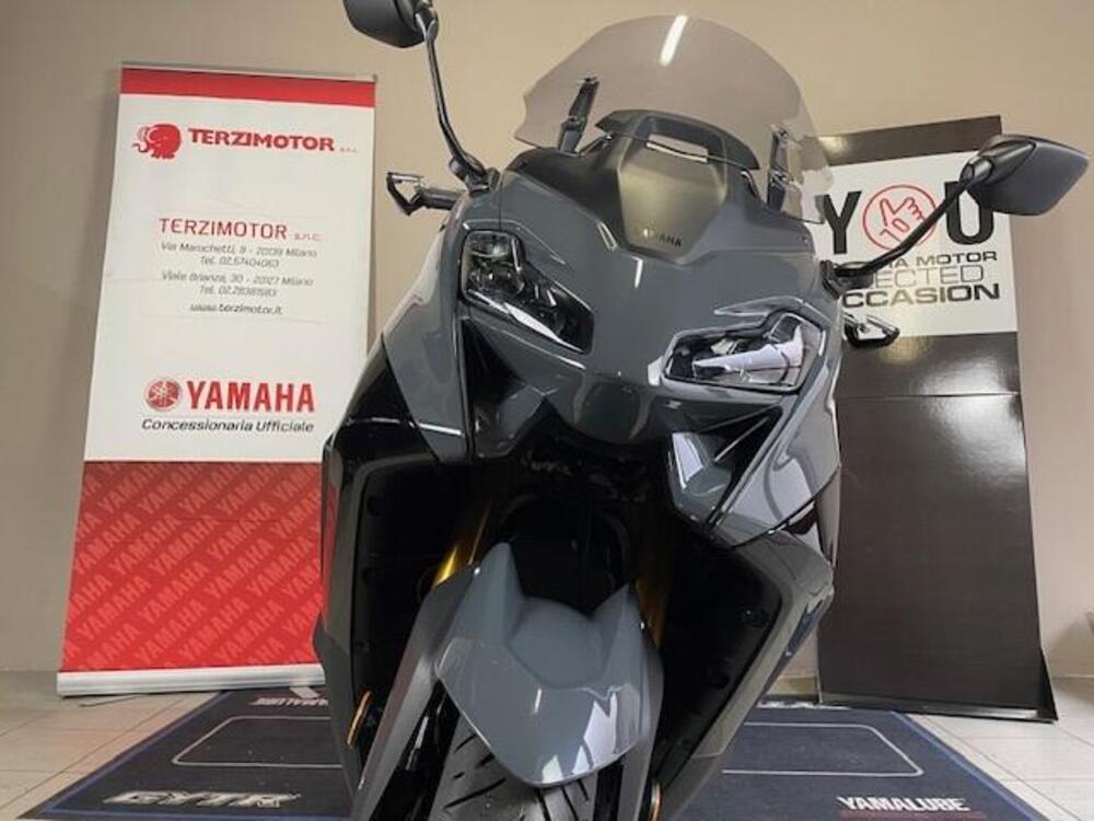 Yamaha T-Max 560 Tech Max (2022 - 24) (4)