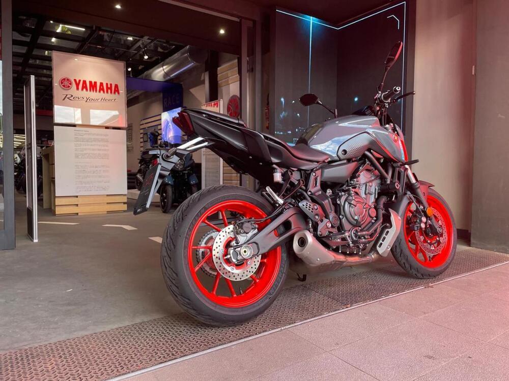 Yamaha MT-07 (2021 - 24) (2)