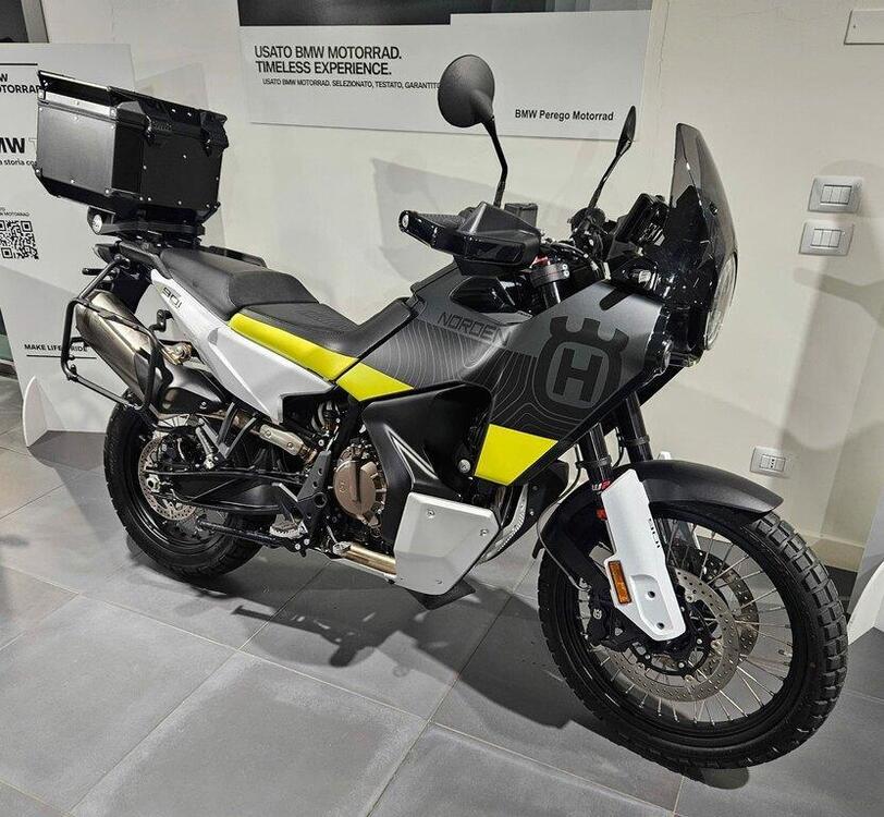 Husqvarna Norden 901 (2022 - 25) (2)