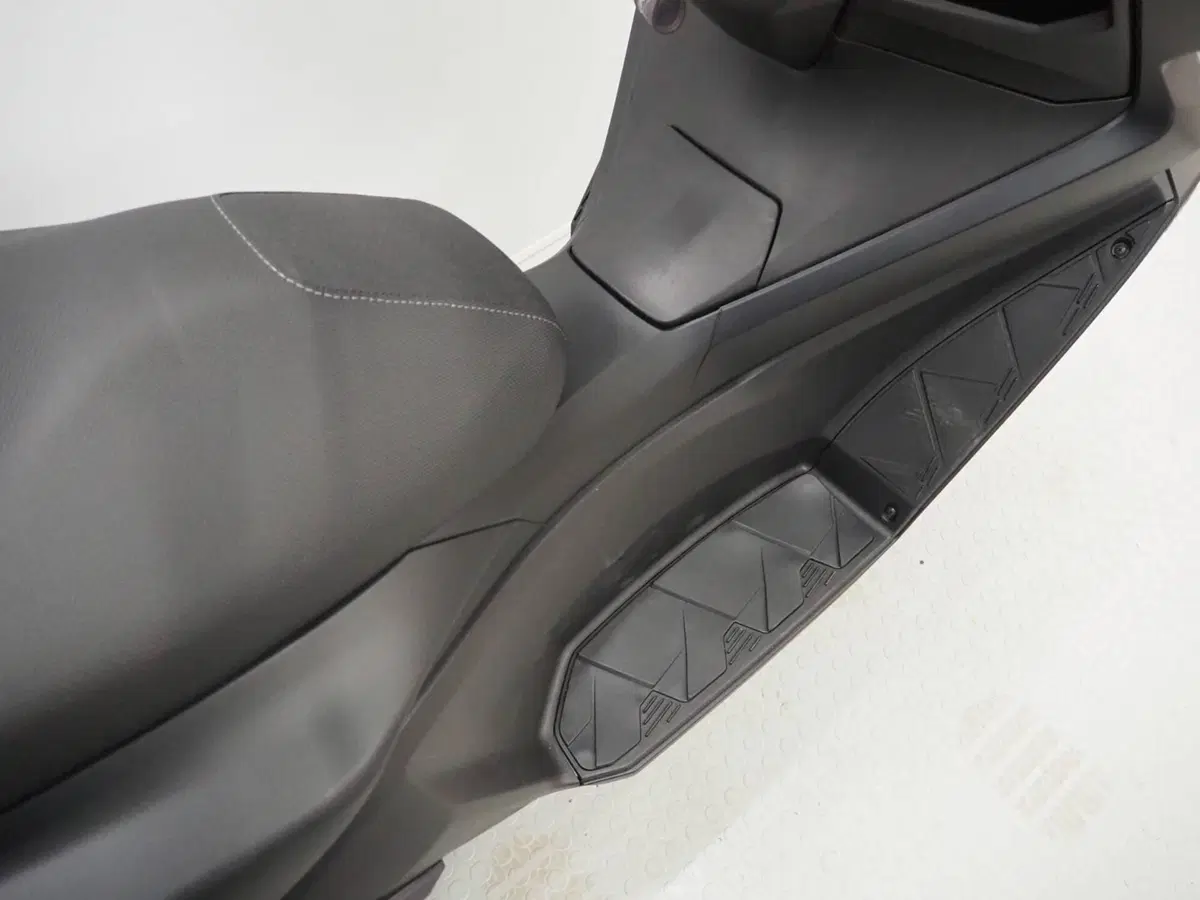 Kymco Skytown 125i (2024 - 26) (4)