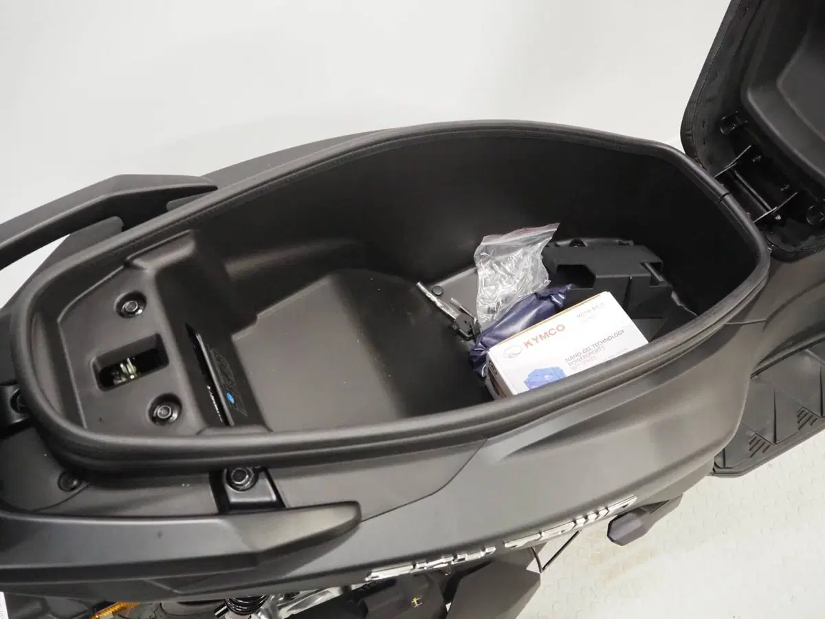 Kymco Skytown 125i (2024 - 26) (6)