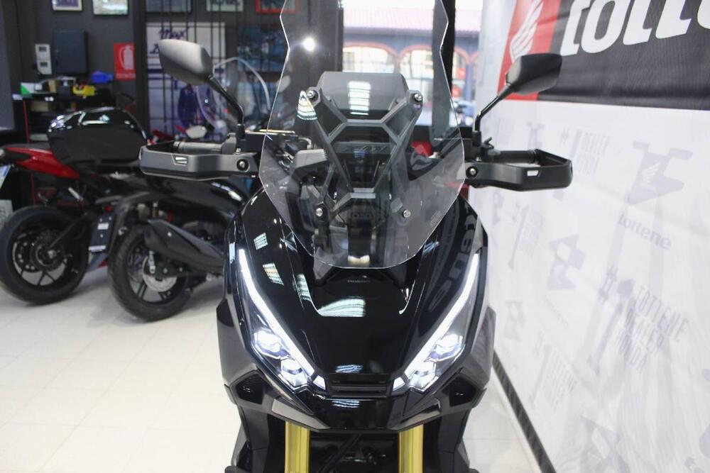 Honda X-ADV 750 (2025) (4)