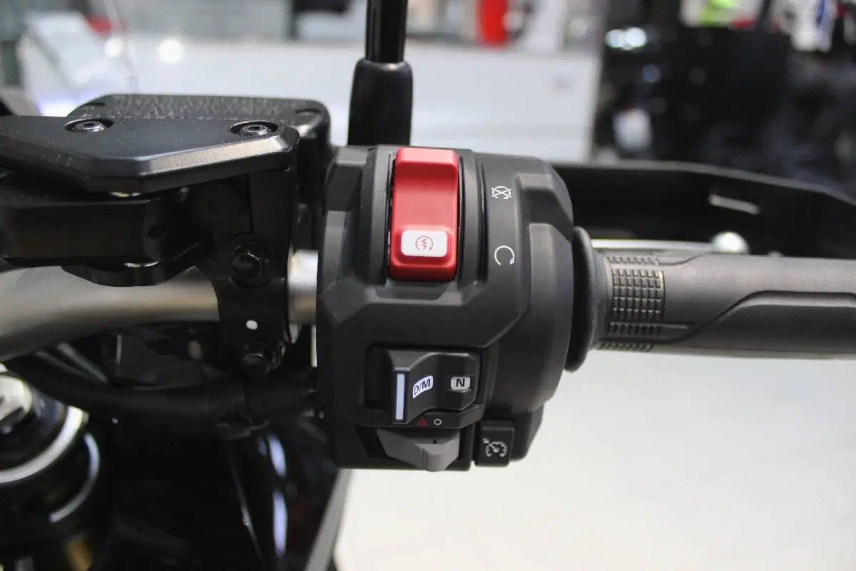 Honda X-ADV 750 (2025 - 26) (8)