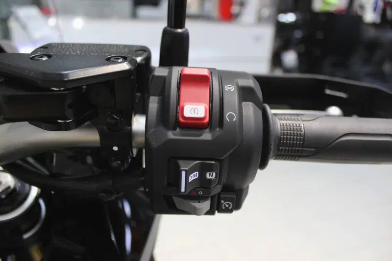 Honda X-ADV 750 (2025 - 26) (8)