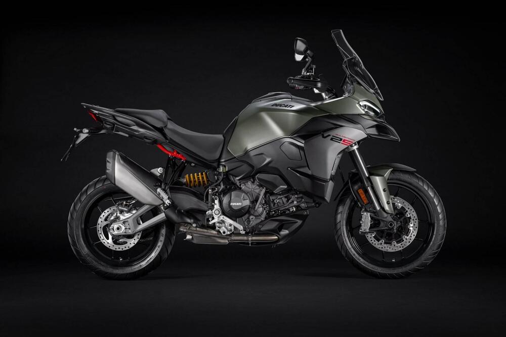 Ducati Multistrada V2 S (2025)