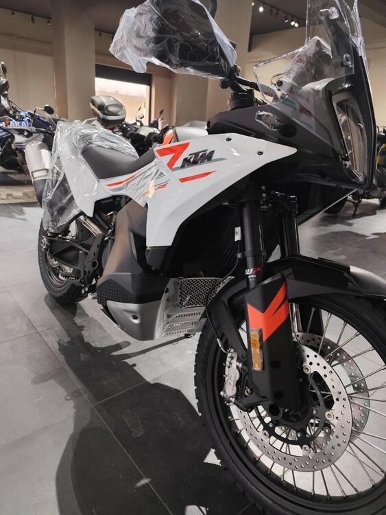 KTM 790 Adventure (2023 - 24) (5)