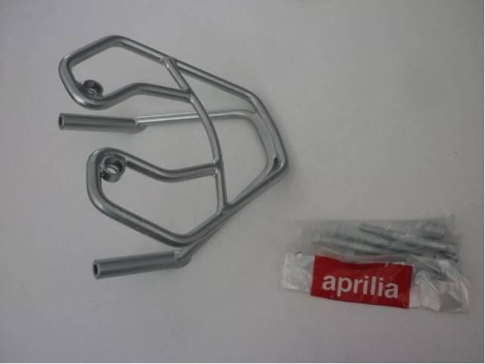 Portapacchi Aprilia Leonardo 150 AP8792094