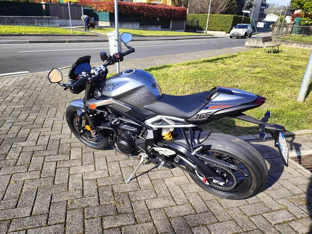 Triumph Street Triple 765 RS (2023 - 24) (2)