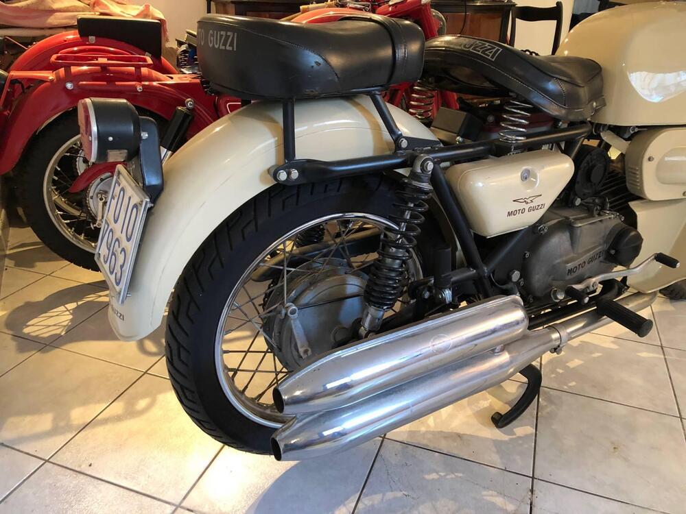 Moto Guzzi NUOVO FALCONE 500 SAHARA (2)