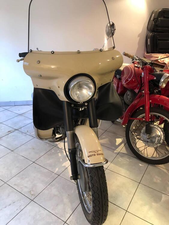 Moto Guzzi NUOVO FALCONE 500 SAHARA (5)