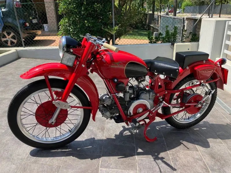 Moto Guzzi AIRONE SPORT 250 (2)