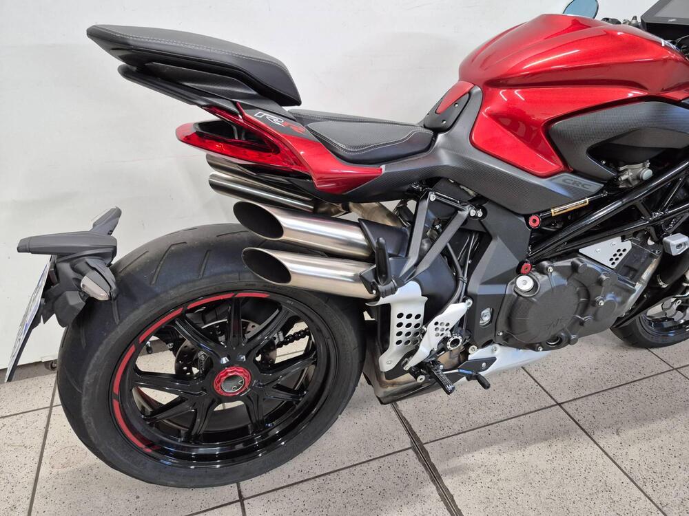 MV Agusta Brutale 1000 RR (2021 - 24) (2)