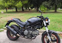 Ducati Monster 600 Dark (1998 - 01) usata